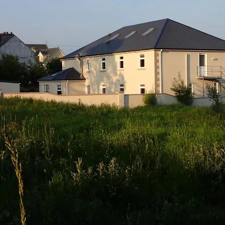 Lough Gara Self Catering *