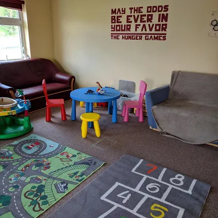 Lough Gara Self Catering בית נופש *