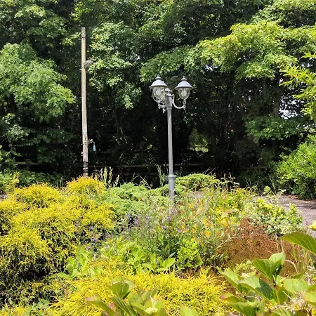 Lough Gara Self Catering בית נופש *